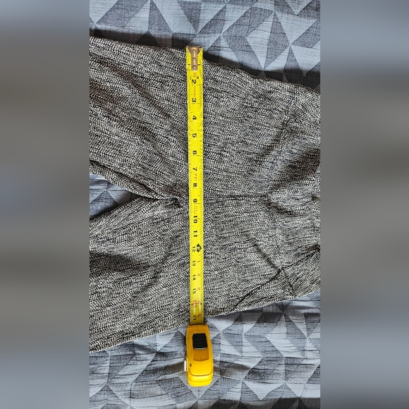 Athleta Textured Zip-Hem Pants | Medium Tall | Excellent Condition - Picture 4 of 5